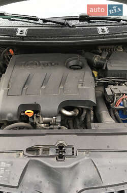 Универсал Skoda Fabia 2010 в 