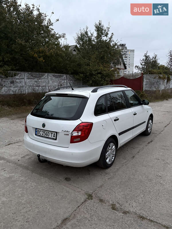 Універсал Skoda Fabia 2011 в Чернігові фото 5 Універсал Skoda Fabia 2011 в Чернігові