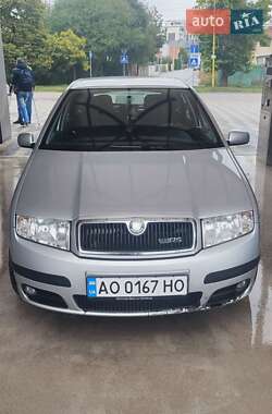 Універсал Skoda Fabia 2004 в Ужгороді
