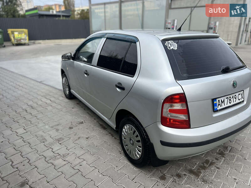 Хетчбек Skoda Fabia 2005 в Житомирі