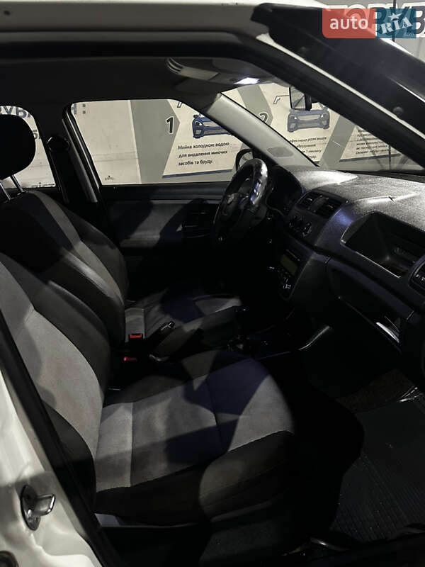 Хетчбек Skoda Fabia 2012 в Смілі фото 17 Хетчбек Skoda Fabia 2012 в Смілі
