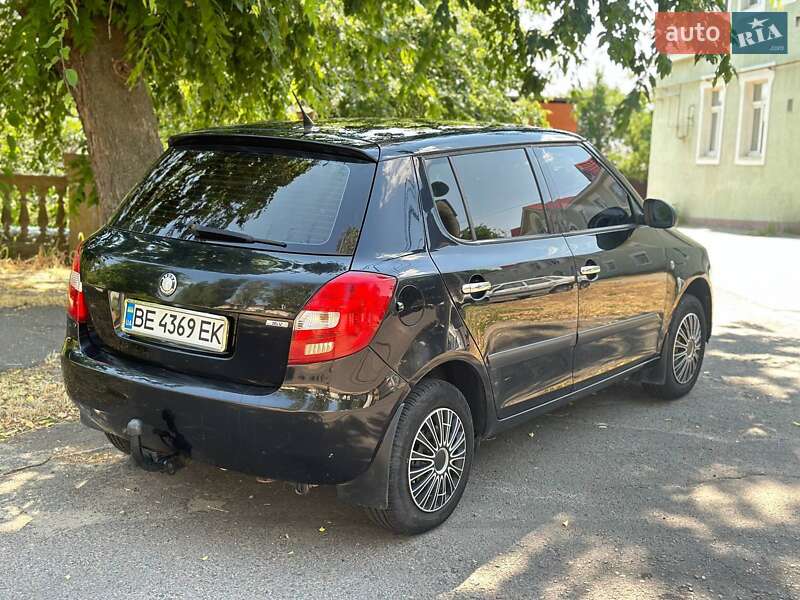 Хэтчбек Skoda Fabia 2008 в Николаеве фото 3 Хэтчбек Skoda Fabia 2008 в Николаеве