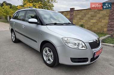 Універсал Skoda Fabia 2009 в Кам'янському