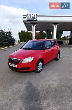 Хэтчбек Skoda Fabia 2008 в Харькове