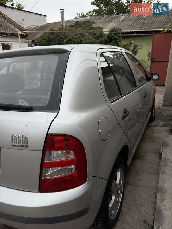 Хетчбек Skoda Fabia 2002 в Миколаєві