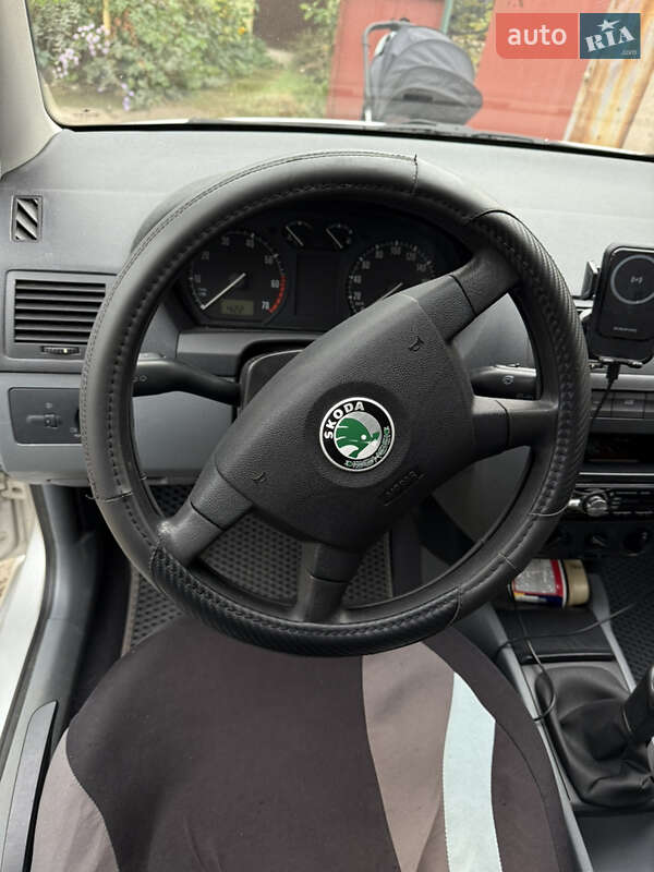 Хетчбек Skoda Fabia 2002 в Миколаєві