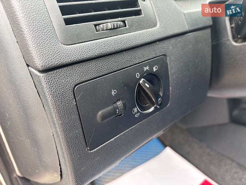 Універсал Skoda Fabia 2006 в Запоріжжі