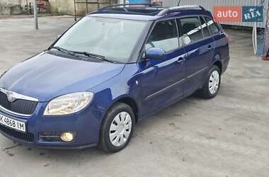 Універсал Skoda Fabia 2008 в Сумах