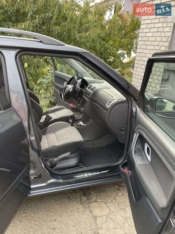 Універсал Skoda Fabia 2008 в Дніпрі