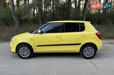 Хэтчбек Skoda Fabia 2008 в 