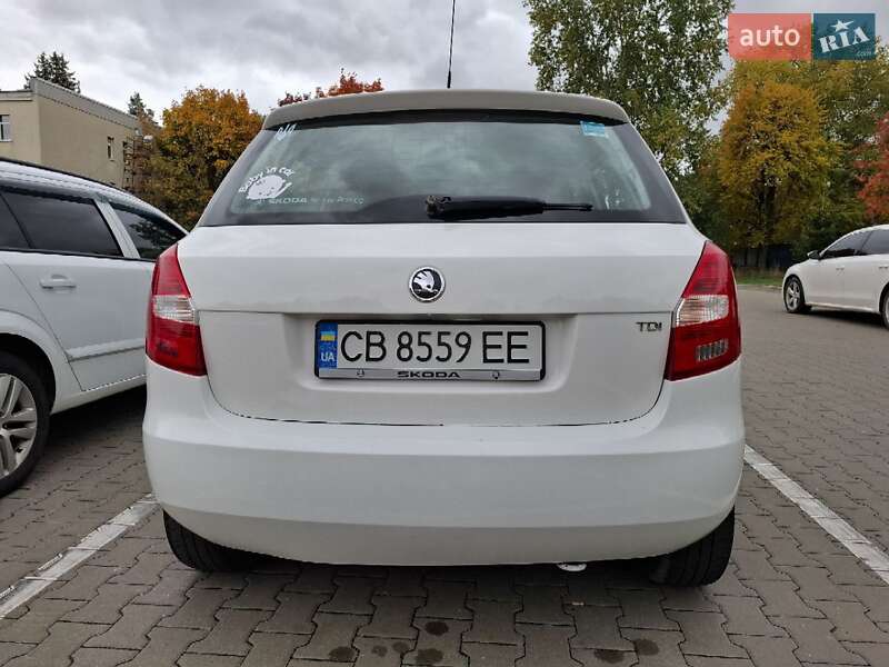 Хетчбек Skoda Fabia 2013 в Чернігові