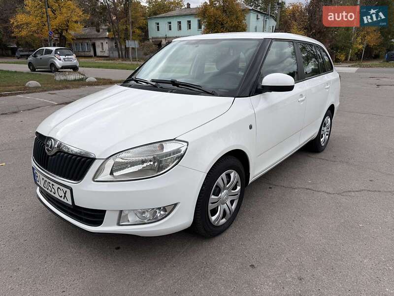 Универсал Skoda Fabia 2013 в Полтаве