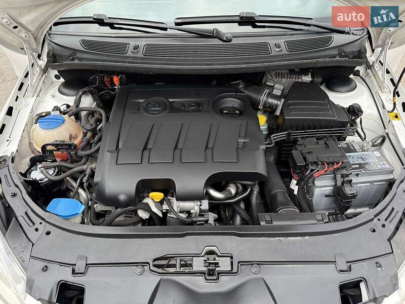 Универсал Skoda Fabia 2013 в Полтаве
