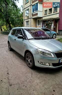 Хэтчбек Skoda Fabia 2011 в Кривом Роге