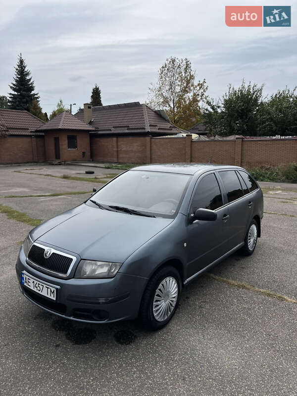 Хетчбек Skoda Fabia 2007 в Кривому Розі фото Хетчбек Skoda Fabia 2007 в Кривому Розі