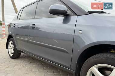 Хэтчбек Skoda Fabia 2008 в 