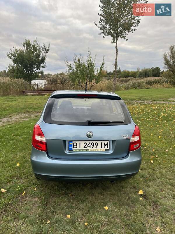 Универсал Skoda Fabia 2009 в Кременчуге