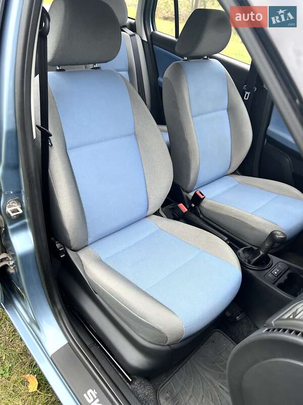 Универсал Skoda Fabia 2009 в Кременчуге