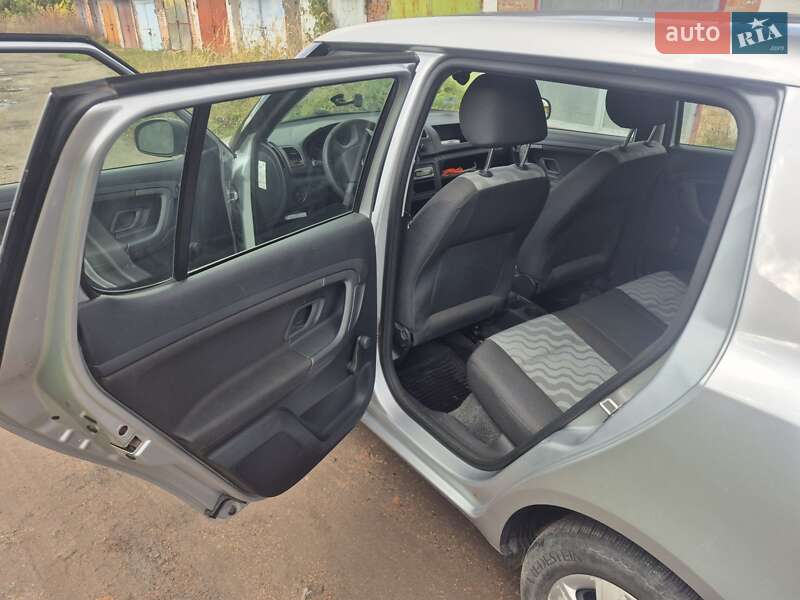 Хэтчбек Skoda Fabia 2008 в Нововолынске