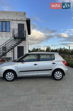 Хэтчбек Skoda Fabia 2007 в 