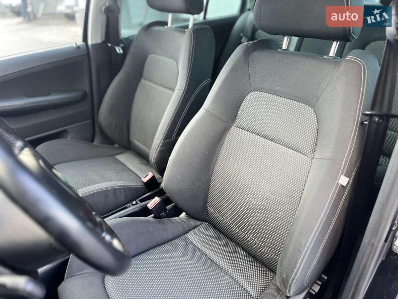 Хэтчбек Skoda Fabia 2005 в Владимире фото 24 Хэтчбек Skoda Fabia 2005 в Владимире