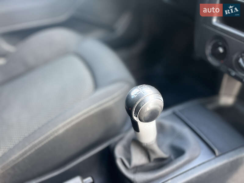 Хэтчбек Skoda Fabia 2005 в Владимире фото 40 Хэтчбек Skoda Fabia 2005 в Владимире