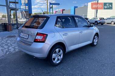 Хетчбек Skoda Fabia 2015 в 