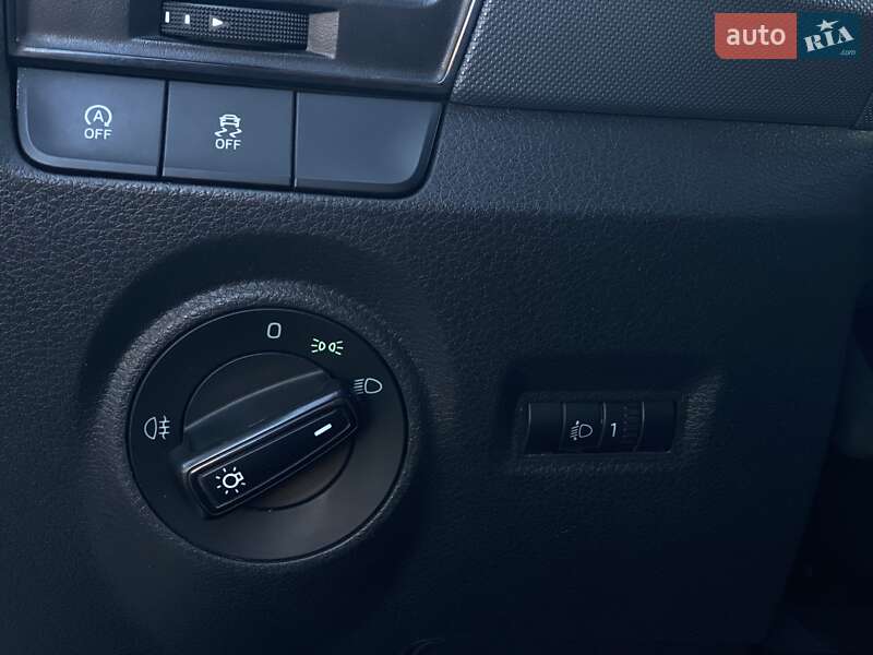 Хэтчбек Skoda Fabia 2015 в Киеве фото 14 Хэтчбек Skoda Fabia 2015 в Киеве