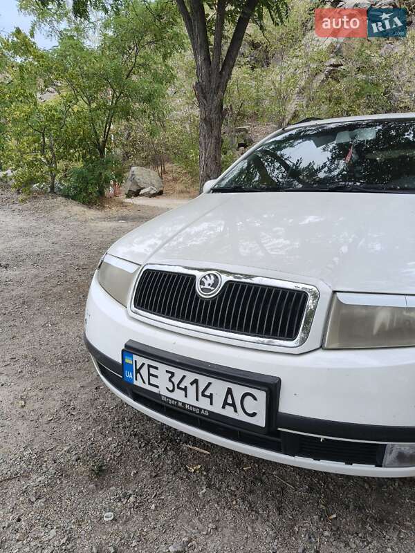 Універсал Skoda Fabia 2002 в Дніпрі