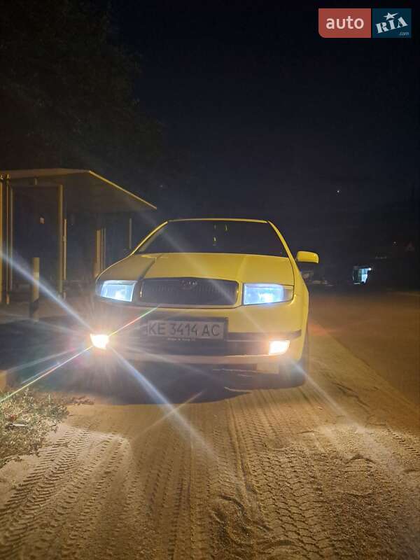 Універсал Skoda Fabia 2002 в Дніпрі
