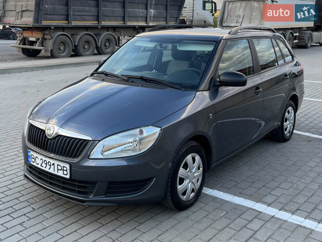2011 Skoda Fabia - мініатюра 14