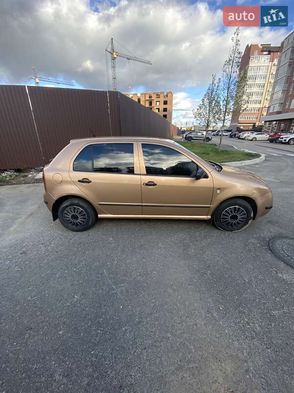 Хэтчбек Skoda Fabia 2001 в Умани фото 6 Хэтчбек Skoda Fabia 2001 в Умани