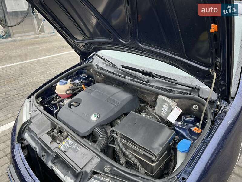 Хетчбек Skoda Fabia 2003 в Звягелі