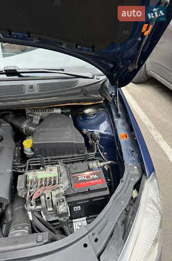 Универсал Skoda Fabia 2011 в 