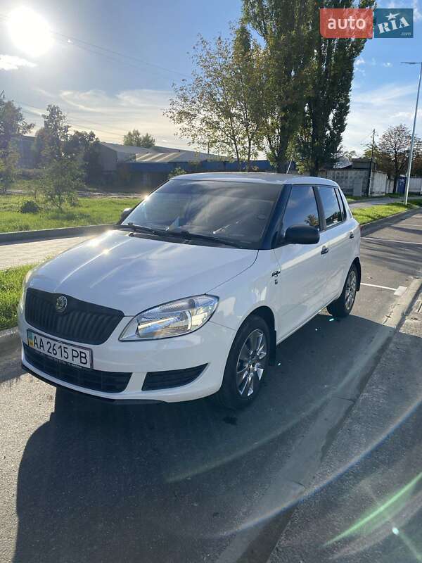 Skoda Fabia 2011