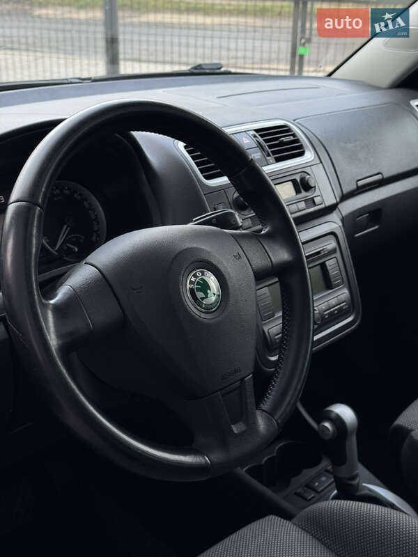 Универсал Skoda Fabia 2008 в Ровно