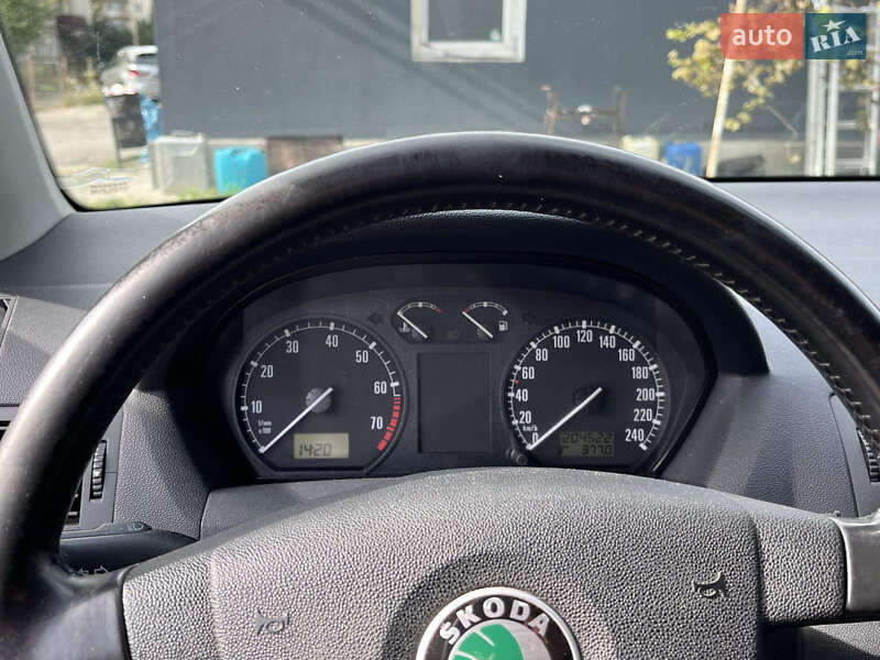 Универсал Skoda Fabia 2003 в Тернополе