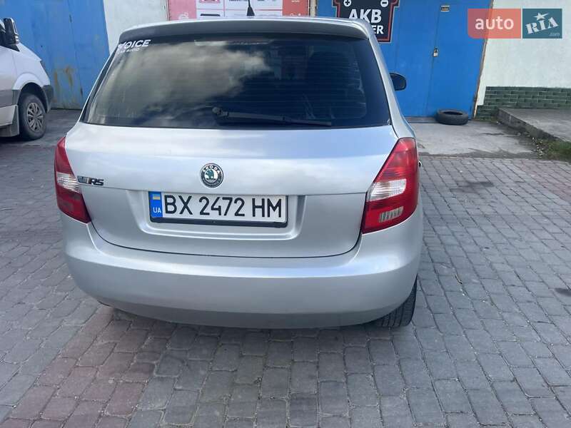 Хэтчбек Skoda Fabia 2011 в Каменец-Подольском фото 4 Хэтчбек Skoda Fabia 2011 в Каменец-Подольском