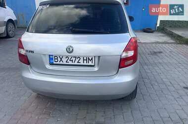 Хетчбек Skoda Fabia 2011 в 