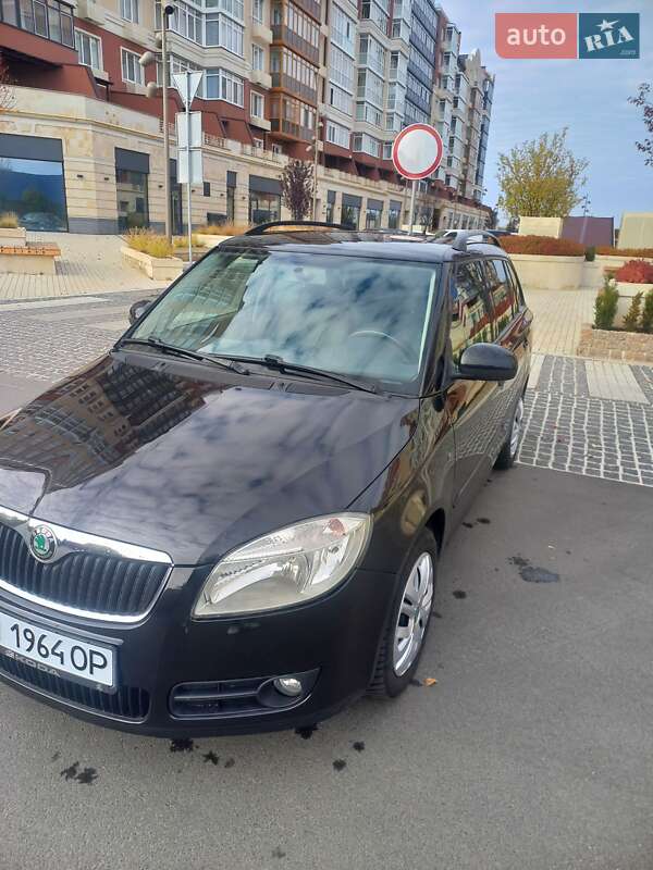 Універсал Skoda Fabia 2008 в Умані
