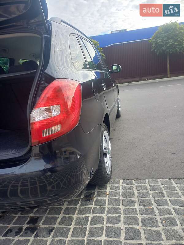 Універсал Skoda Fabia 2008 в Умані