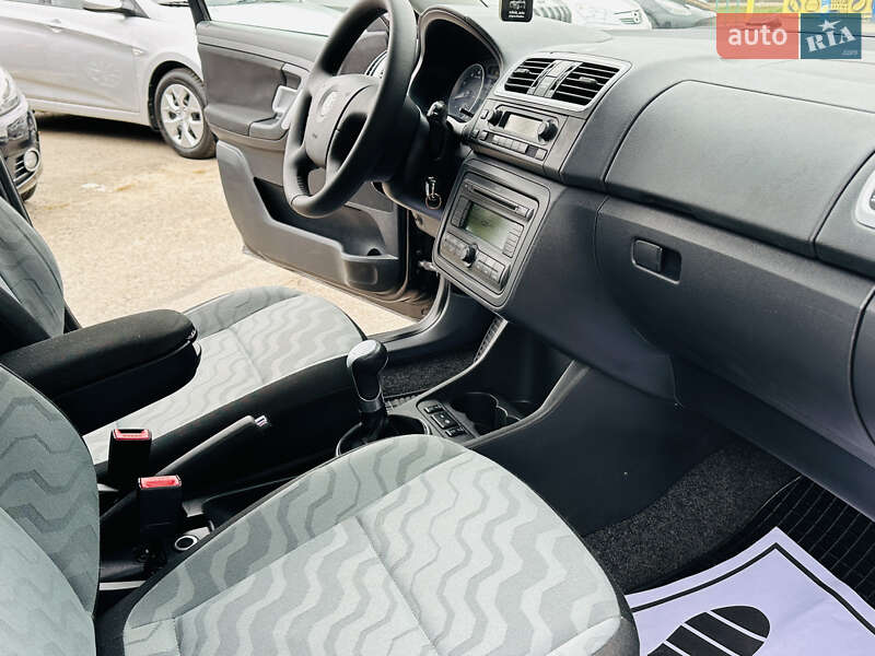 Универсал Skoda Fabia 2009 в Харькове