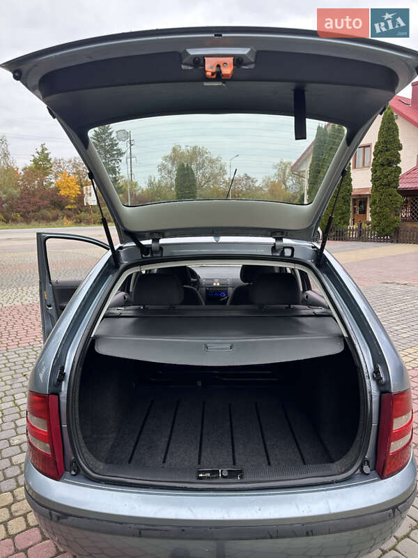 Универсал Skoda Fabia 2002 в Тернополе