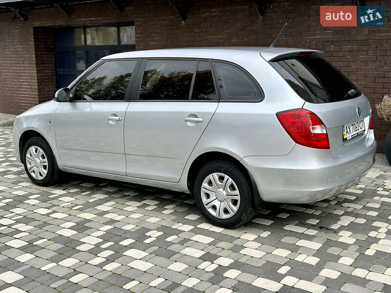 Универсал Skoda Fabia 2012 в Харькове