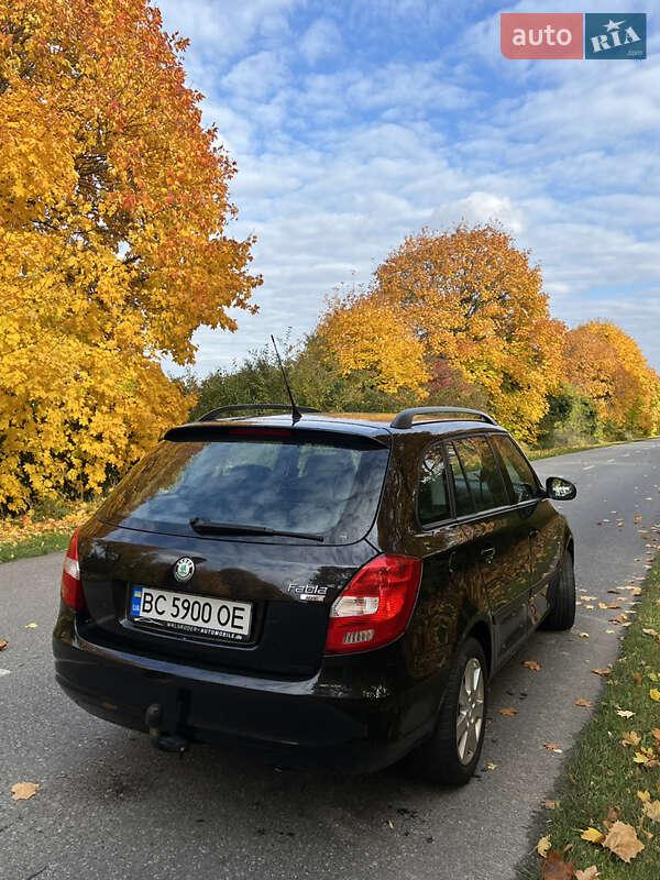 Універсал Skoda Fabia 2008 в Львові