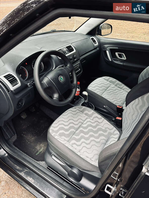 Хэтчбек Skoda Fabia 2008 в Солоницевке
