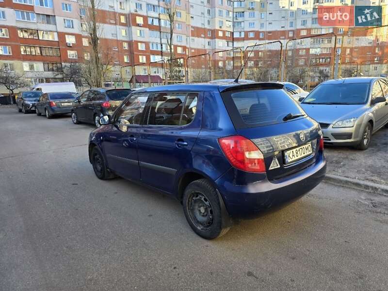Хетчбек Skoda Fabia 2008 в Києві фото 2 Хетчбек Skoda Fabia 2008 в Києві