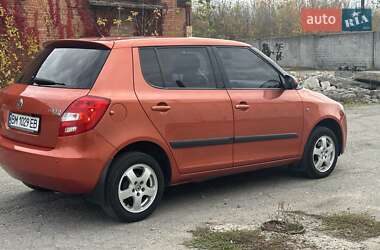 Хэтчбек Skoda Fabia 2008 в 