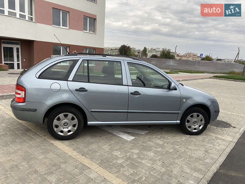 Универсал Skoda Fabia 2005 в Виннице