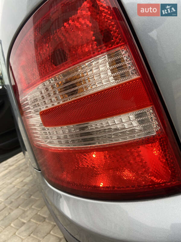 Универсал Skoda Fabia 2005 в Виннице